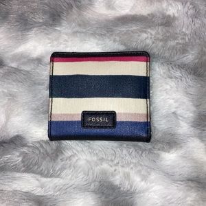 Fossil wallet